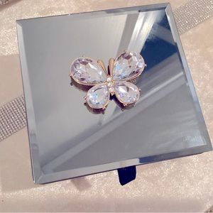 Beautiful glass jewlery box